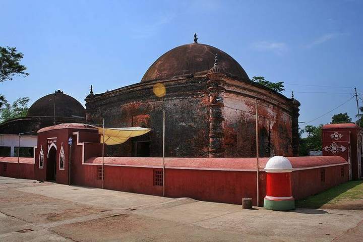 খান জাহান আলীর মাজার