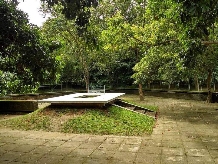 নুহাশ পল্লী