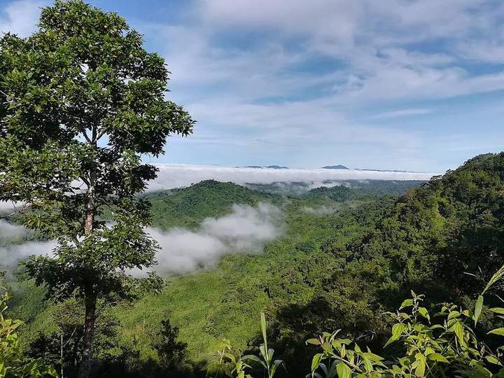 Clouds seen from Konglak Hill, Sajek
