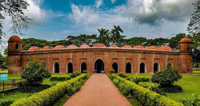ষাট গম্বুজ মসজিদ, বাগেরহাট