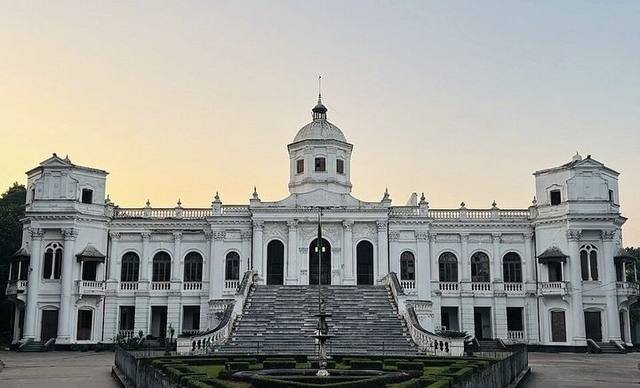 তাজহাট জমিদার বাড়ি, রংপুর