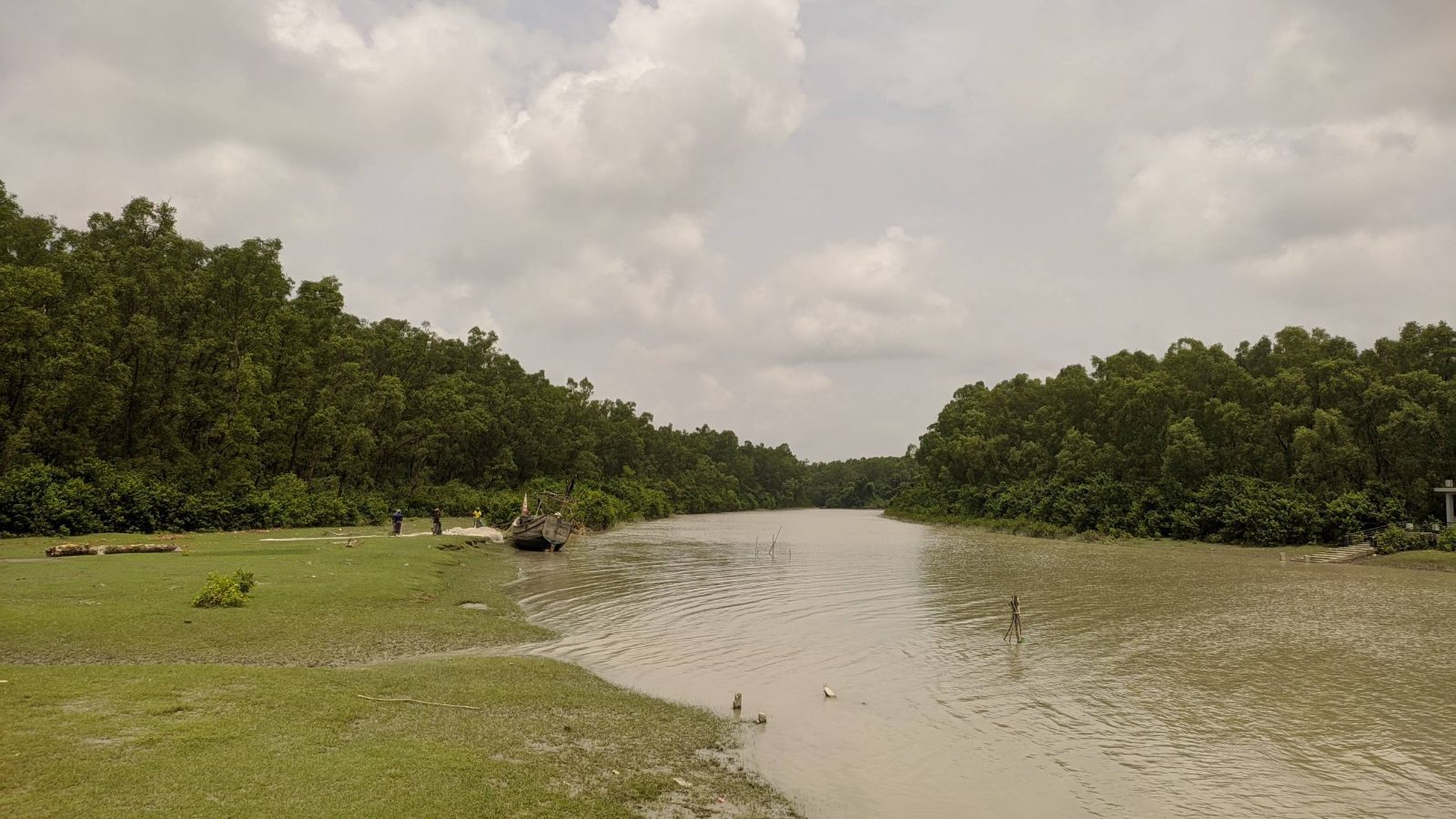 চর কুকরি মুকরি: ছবি ৫