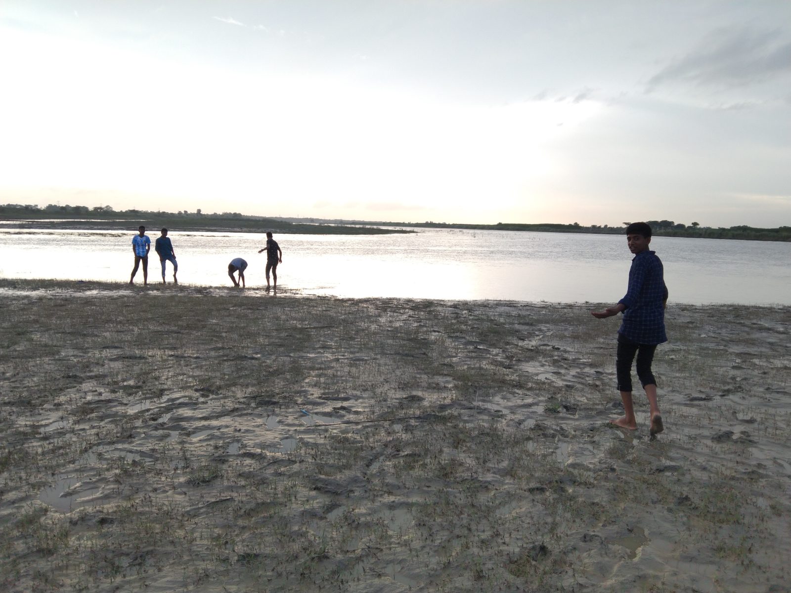 ভাগজোত পদ্মা নদী: ছবি ২