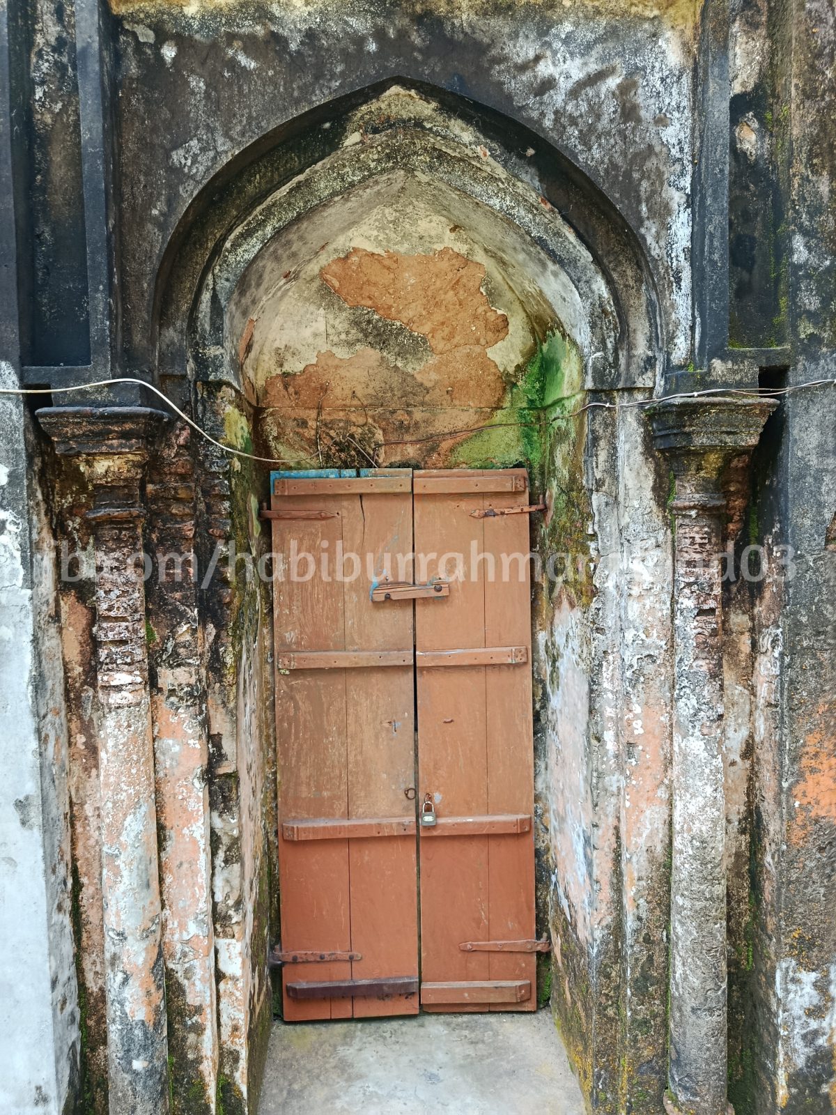 জ্বীন মসজিদ, গোসাইরহাট, শরীয়তপুর