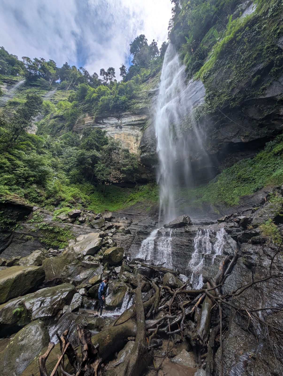 saingpra waterfall, আলিকদম, বান্দরবান