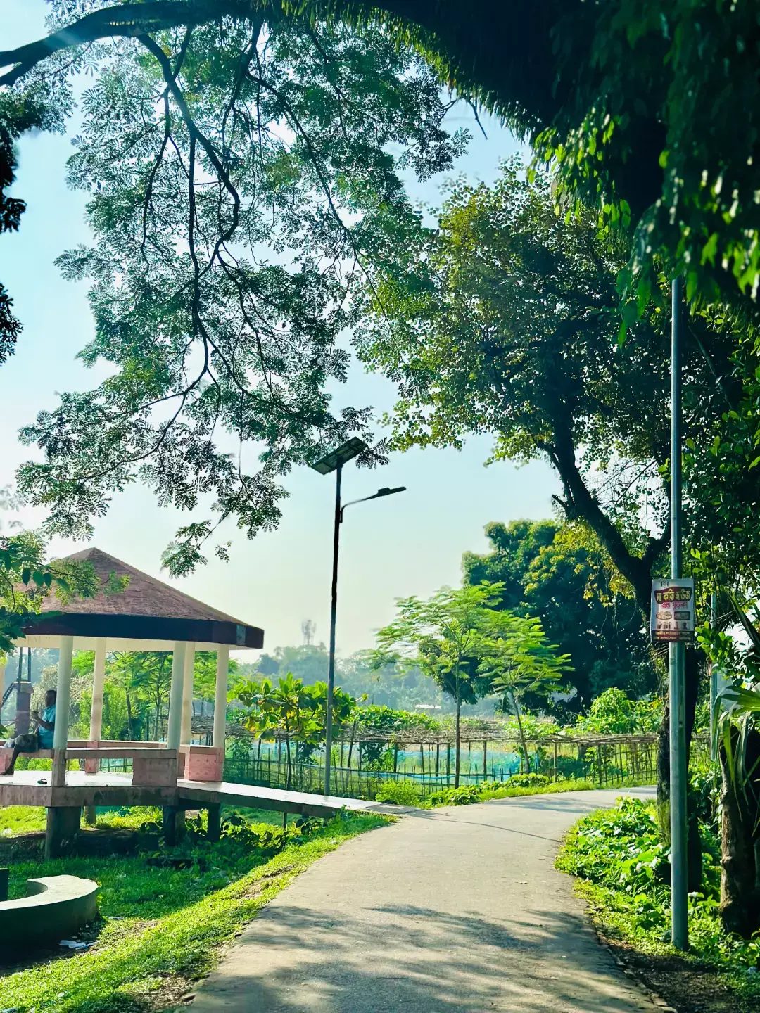 কাস্টম ঘাট: ছবি ২