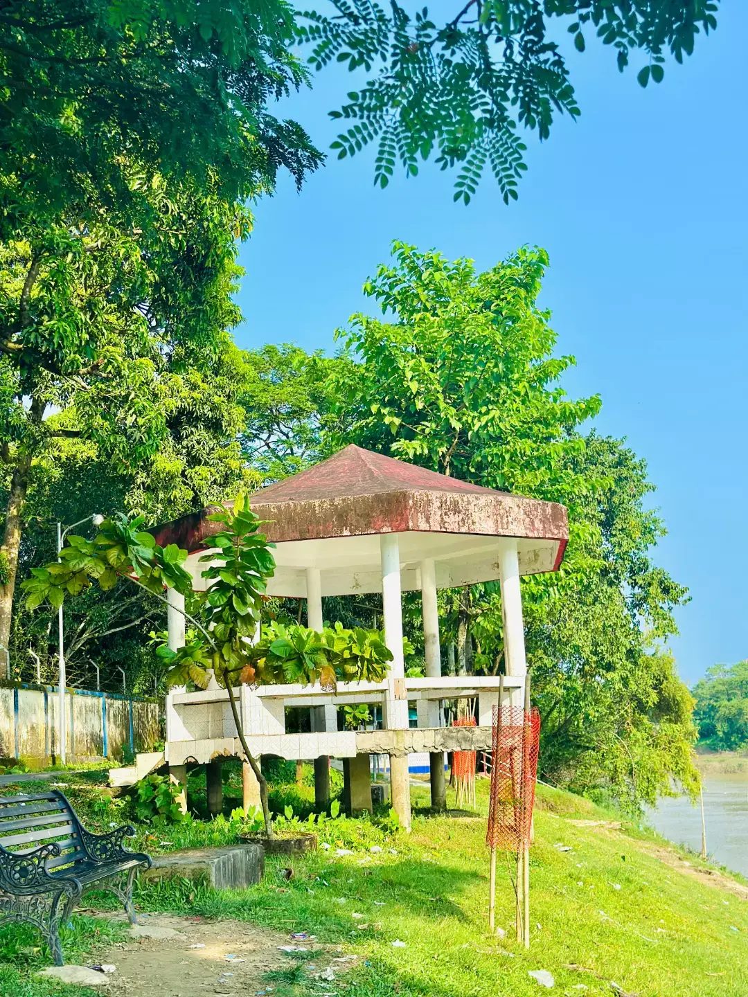 কাস্টম ঘাট: ছবি ৪