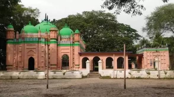 নবাব ফয়জুন্নেসা চৌধুরানীর বাড়ি, লাকসাম, কুমিল্লা