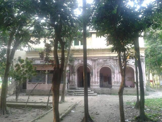 নবাব ফয়জুন্নেসা চৌধুরানীর বাড়ি: ছবি ৩