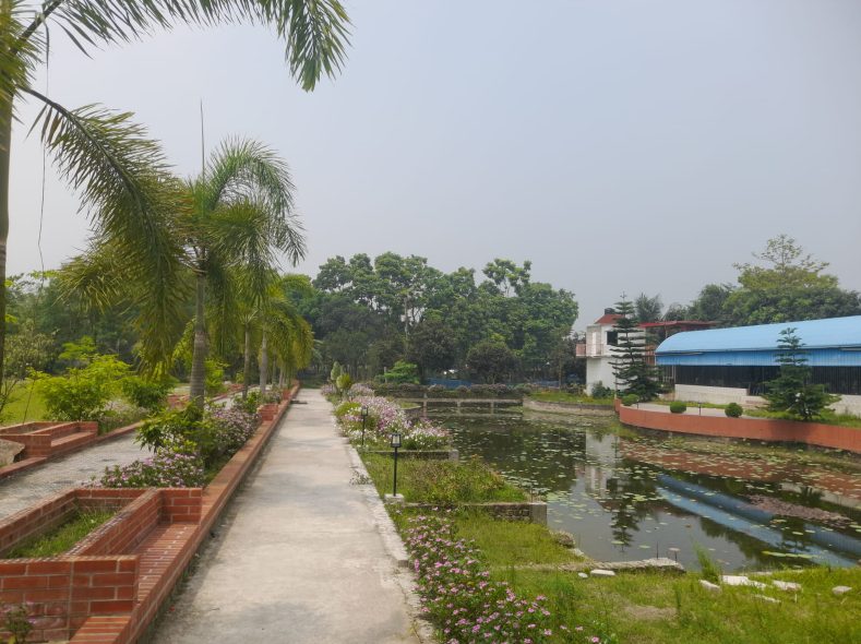সরোবর পার্ক এন্ড রিসোর্ট: ছবি ২