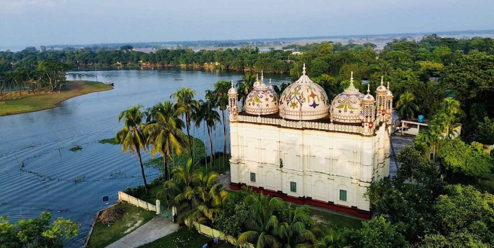 পাগলা জামে মসজিদ: ছবি ৪