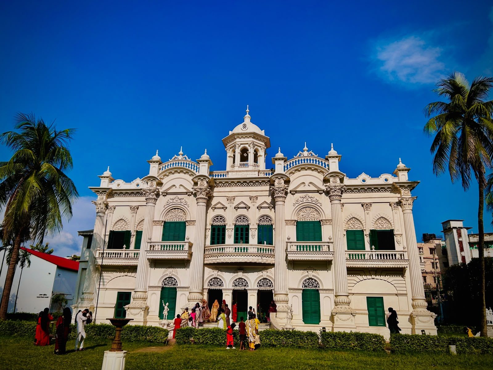 রোজ গার্ডেন: ছবি ২