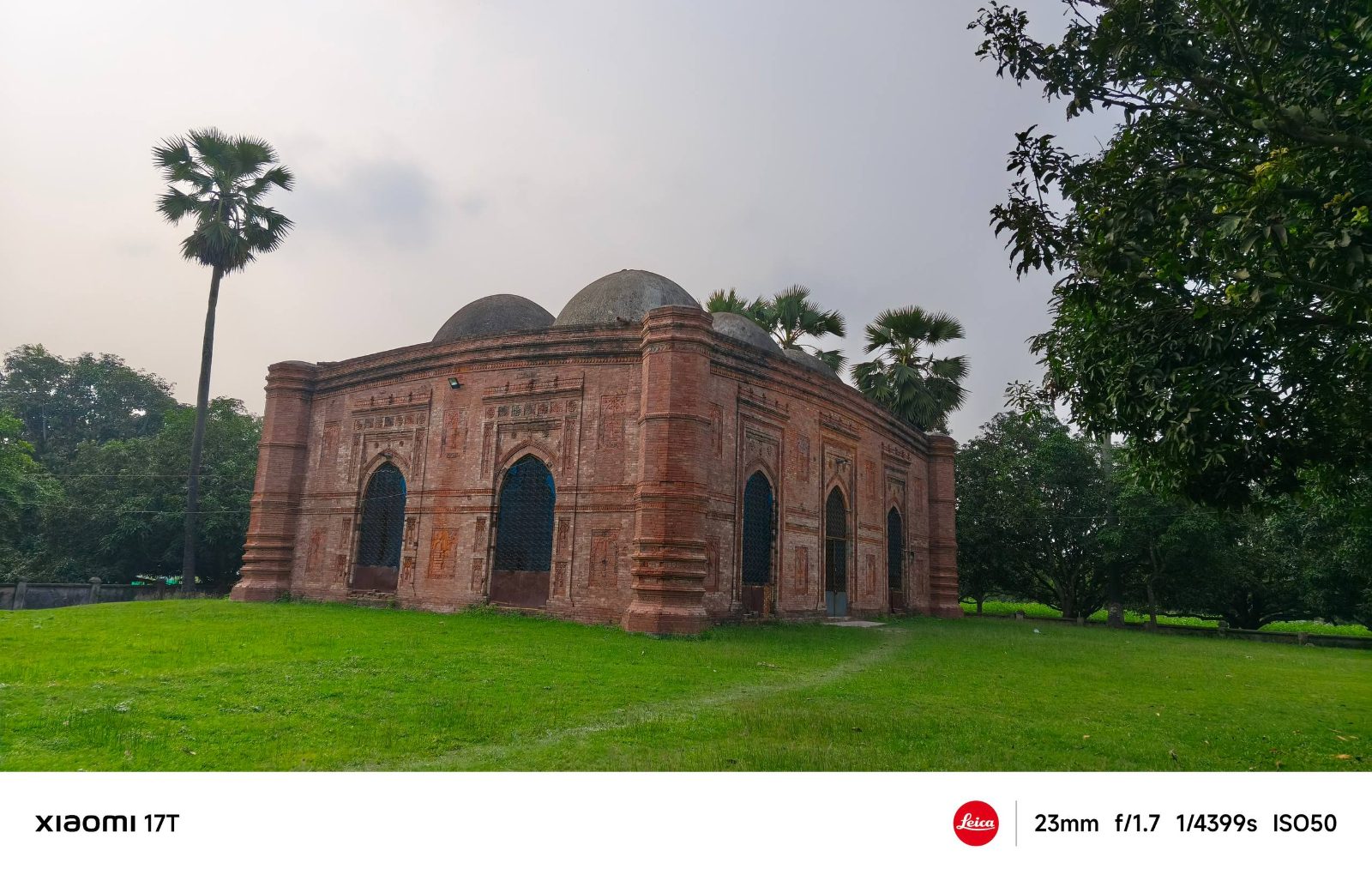 ধনিয়াচক মসজিদ: ছবি ৪