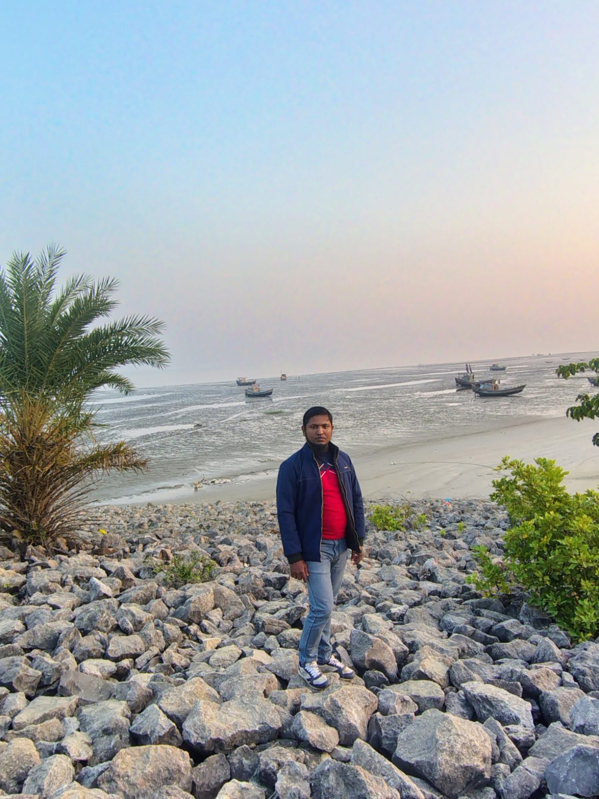 ধুলাসার সি-বিচ: ছবি ৯