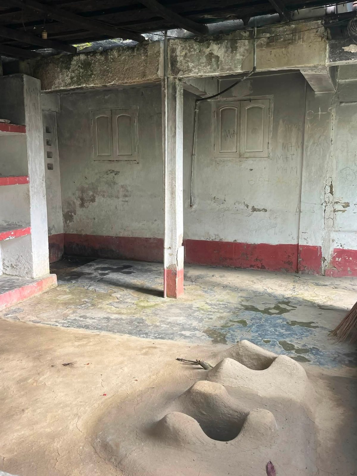 বাংলাদেশের প্রথম প্রধানমন্ত্রী বঙ্গ তাজ তাজউদ্দীন আহমদ এর বাড়ি: ছবি ৪