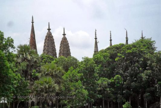 ছাগলনাইয়া সাত মন্দির: ছবি ৭