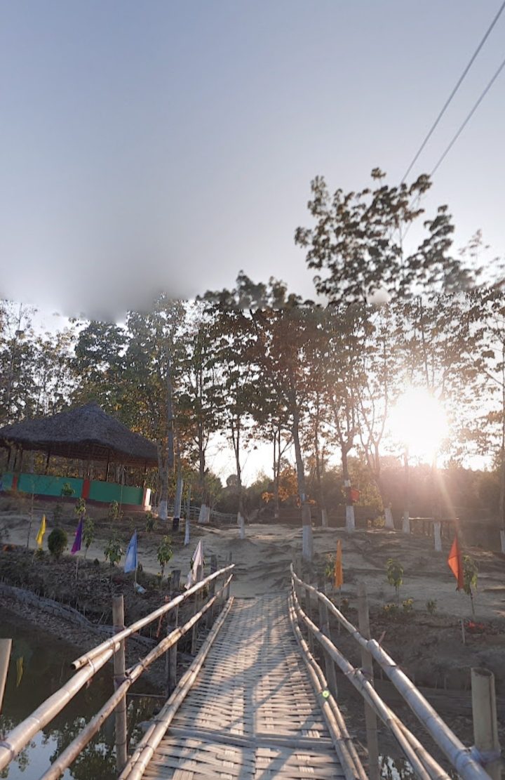 মায়াবীনি লেক: ছবি ২