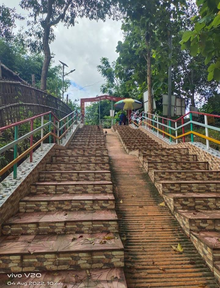 মায়াবীনি লেক: ছবি ৩