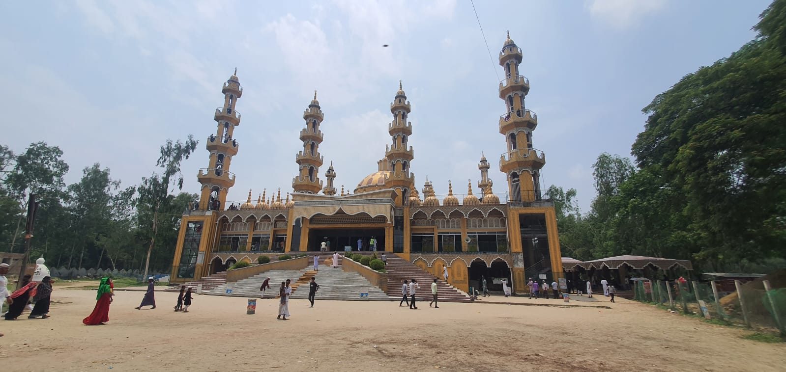 ২০১ গম্বুজ মসজিদ গোপালপুর: ছবি ২