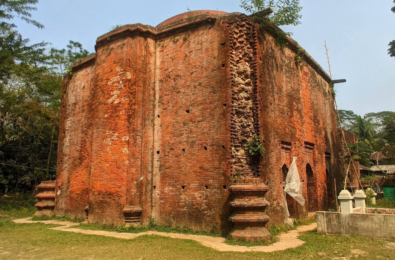 মজিদবাড়িয়া শাহী মসজিদ: ছবি ৭