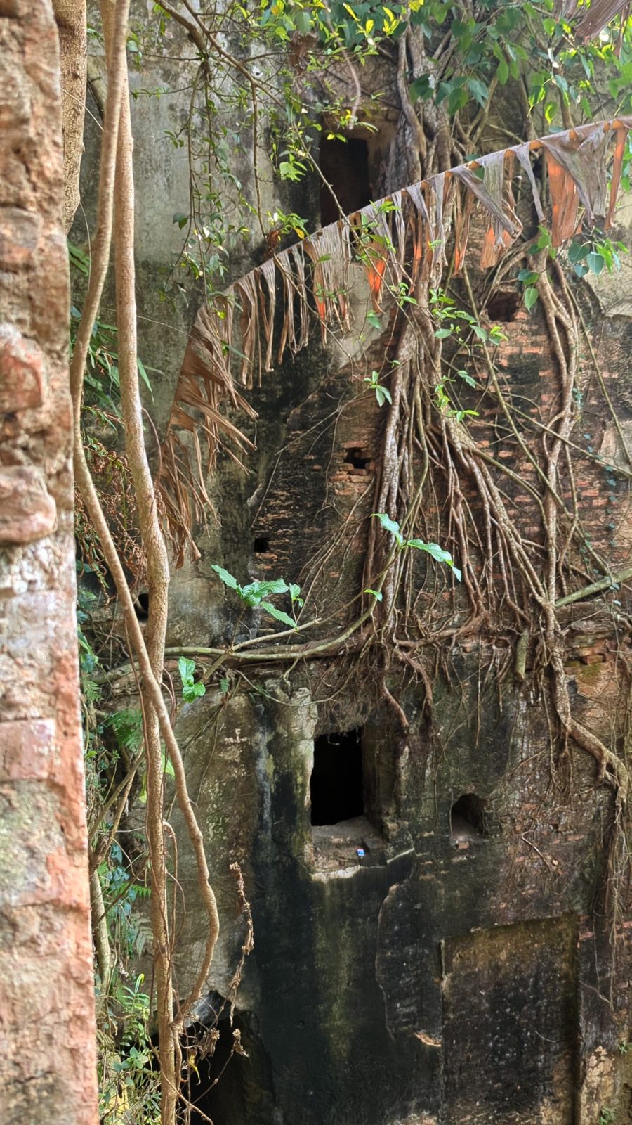 মজিদপুর জমিদার বাড়ি: ছবি ২