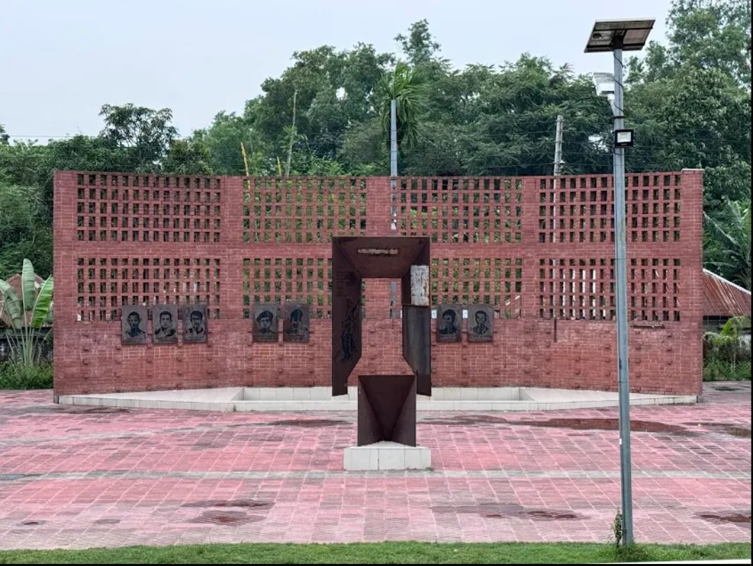 ডিসি পর্যটন পার্ক, ঠাকুরগাঁও: ছবি ৫