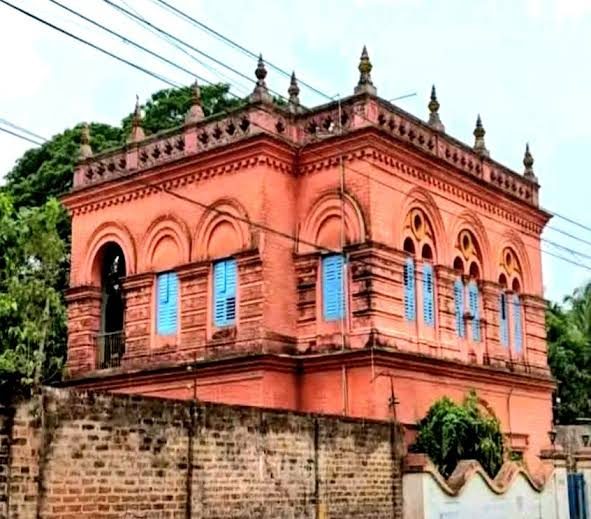 টেগর লজ: ছবি ৩