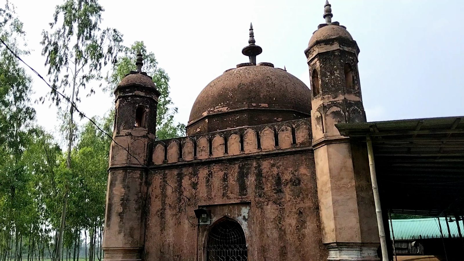 নিদাড়িয়া মসজিদ, বরবাড়ী ইউনিয়ন, লালমনিরহাট