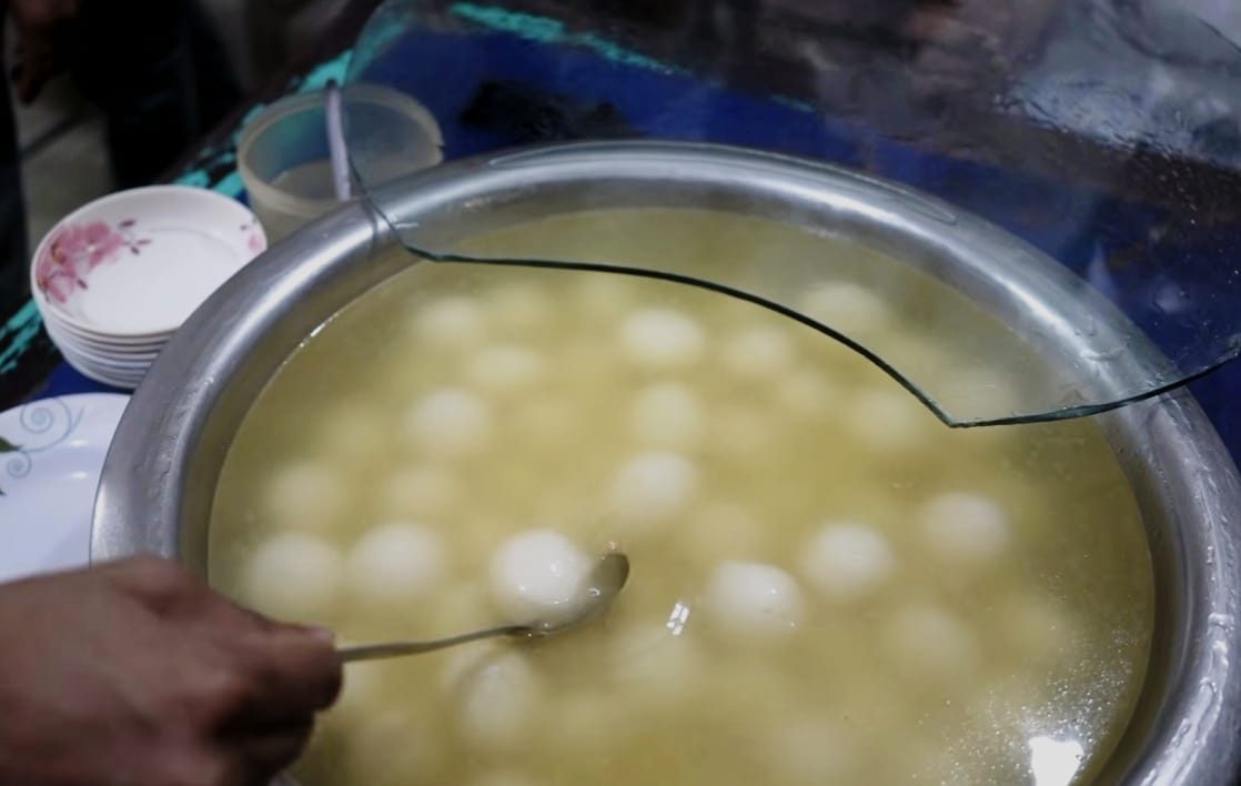 দুলালের দধি ভাণ্ডার (বা দুলাল ঘোষের মিষ্টির দোকান)।, পিরোজপুর, পিরোজপুর