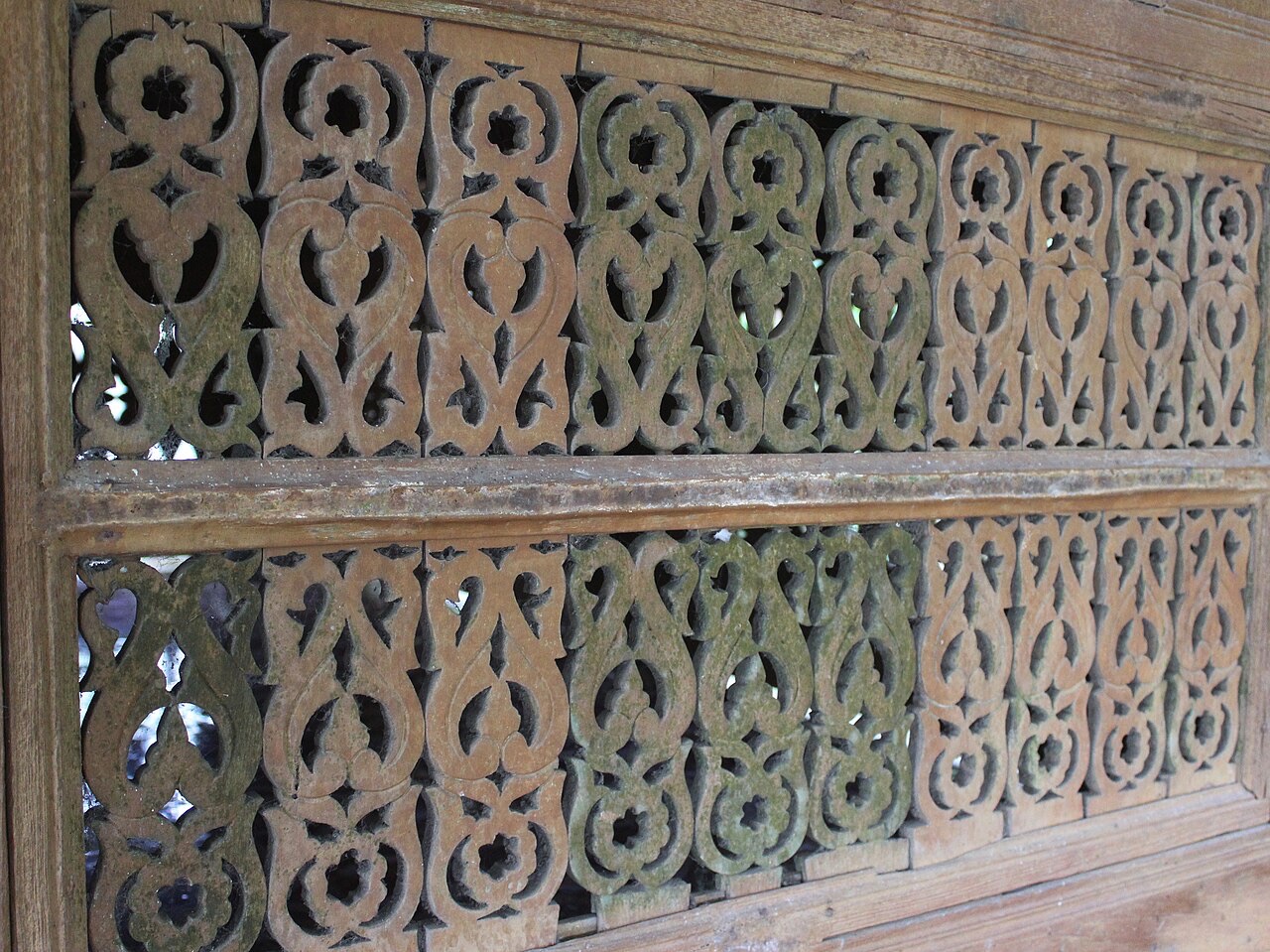 মমিন মসজিদ: ছবি ৩