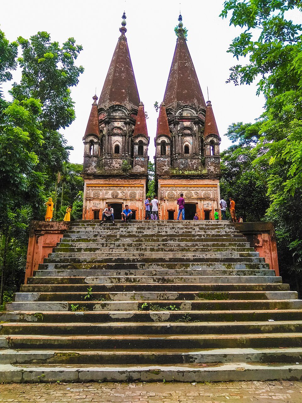 বাবুর বাড়ির মঠ, হিজলা, বরিশাল